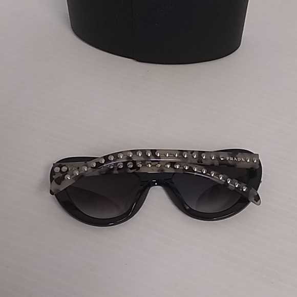 Prada woman sunglasses SPR 31QS cat eye - Picture 6 of 8
